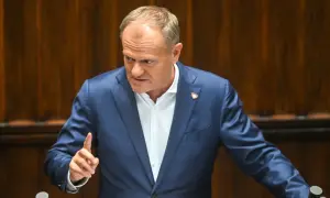 Co sprzedał Tusk i jakie były tego konsekwencje dla Polski?