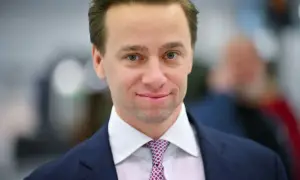 Krzysztof Bosak - skąd pochodzi i jakie są jego korzenie?