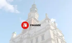 Koalicja Obywatelska o decentralizacji władzy i finansowaniu samorządów. Ikona finansów na tle zabytkowego ratusza.