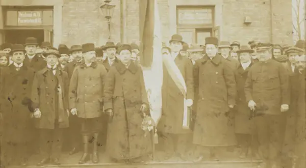 Co to jest konfederacja? Historia, znaczenie i współczesne konteksty