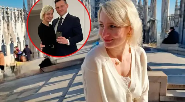 Sławomir Mentzen i jego żona na tle katedry.
