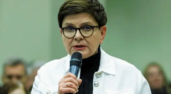 Beata Szydło co teraz robi? Zaskakujące zmiany w jej karierze