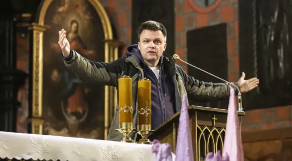 Czy Szymon Hołownia był księdzem? Prawda o jego drodze duchowej