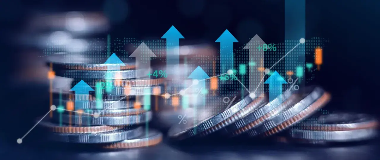 Wzrost finansowania samorządów terytorialnych: stosy monet, wykresy wzrostu i strzałki w górę ilustrują, jak Polska 2050 chce zwiększyć finansowanie samorządów terytorialnych.