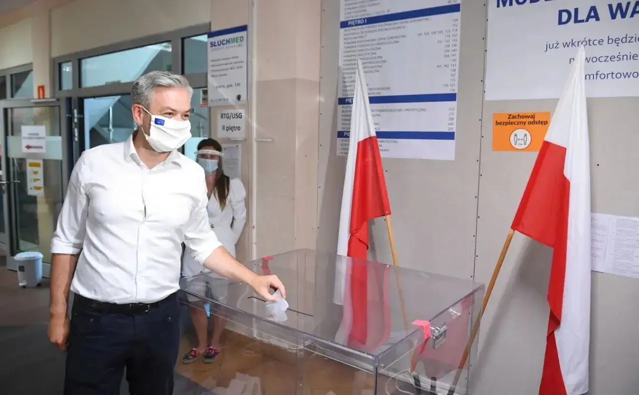 Zdjęcie Kim jest ojciec Bosaka? Ryszard Bosak i jego wpływ na syna