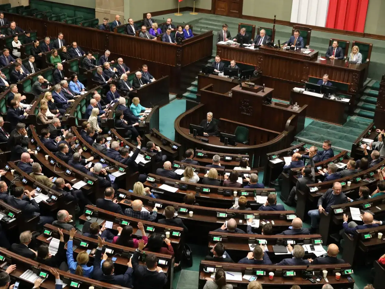 Posłowie głosują nad finansowaniem in vitro z budżetu państwa. Polska 2050 śledzi debatę.