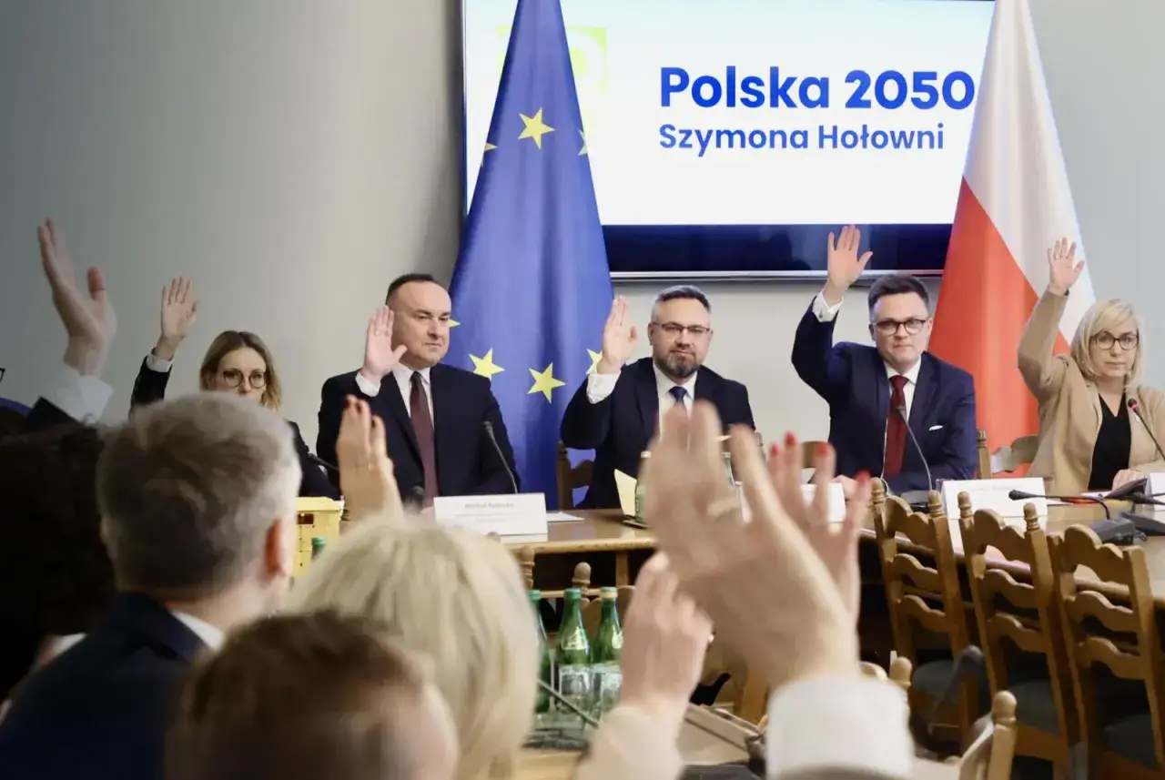 Polska 2050 Szymona Hołowni: głosowanie nad prawami osób LGBT i związkami partnerskimi.